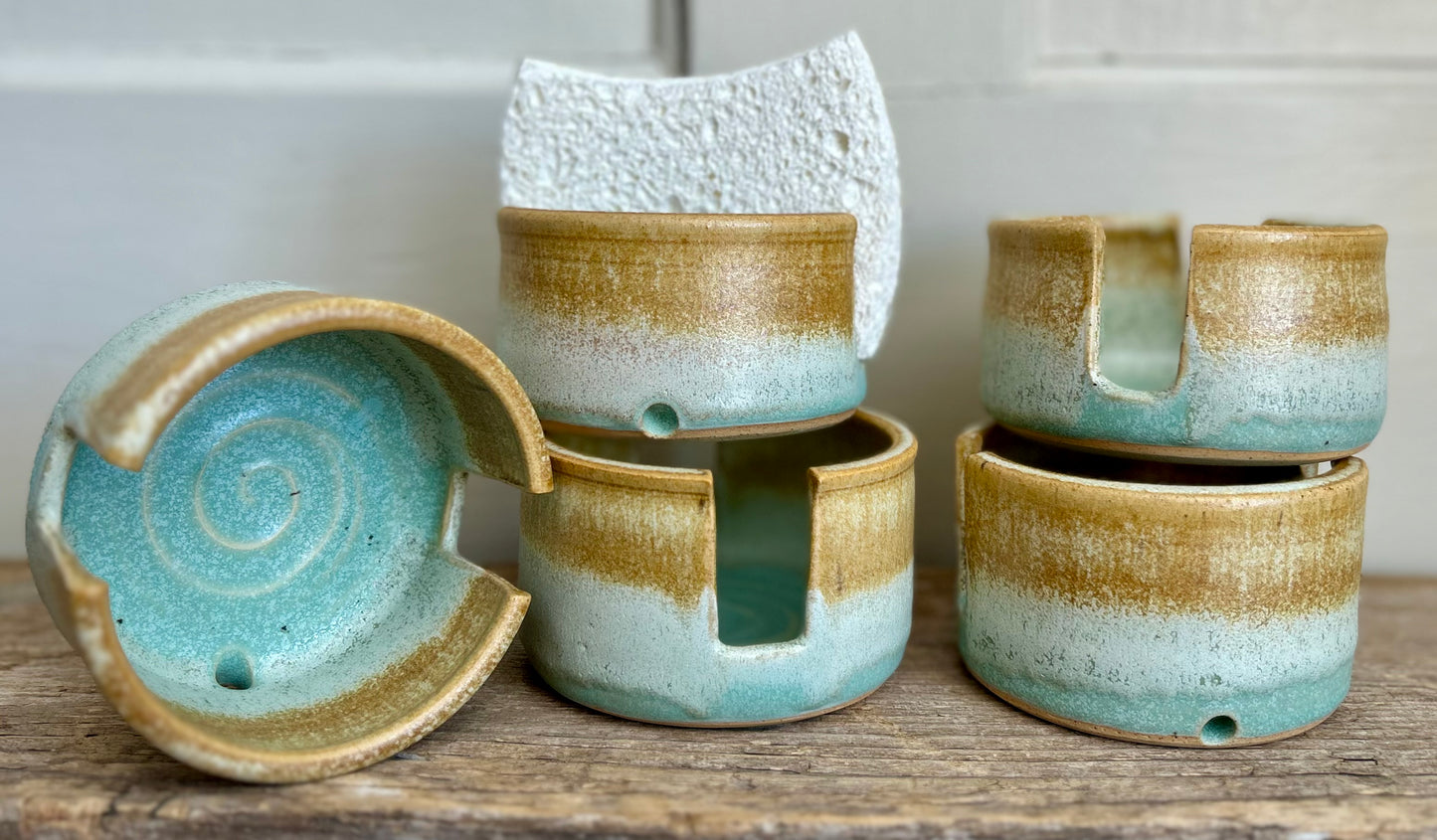 Snowy Maple Sponge Holder
