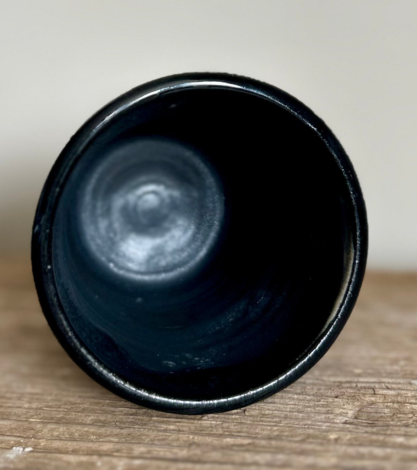 Black Flower Carved Cup