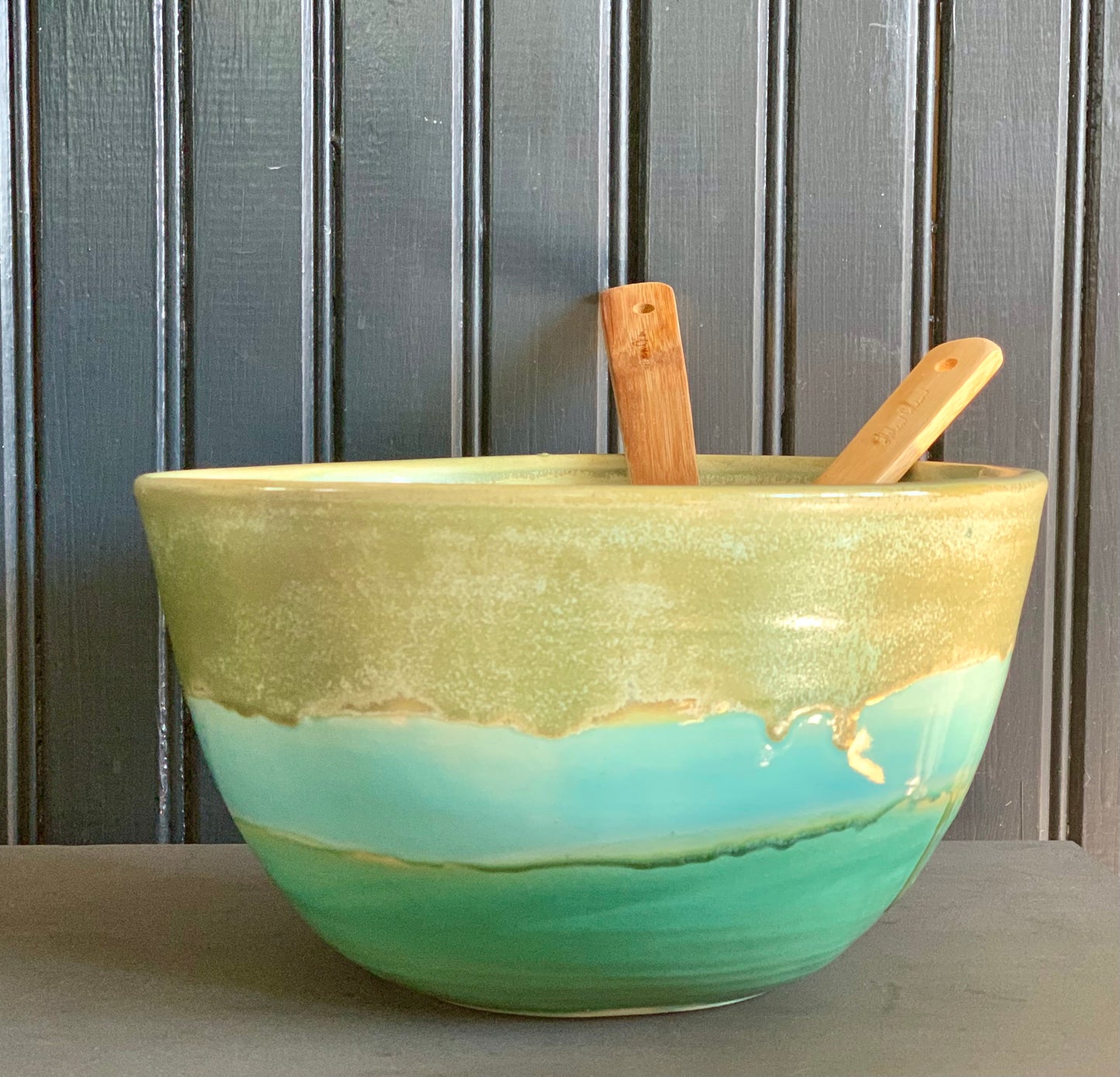 Large Serving Bowl