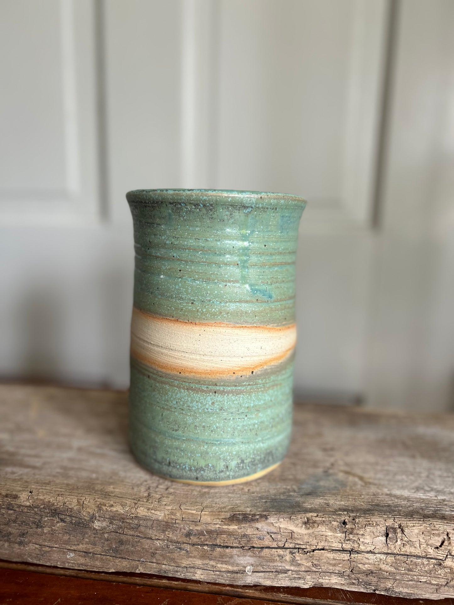 Lichen Utensil Holder
