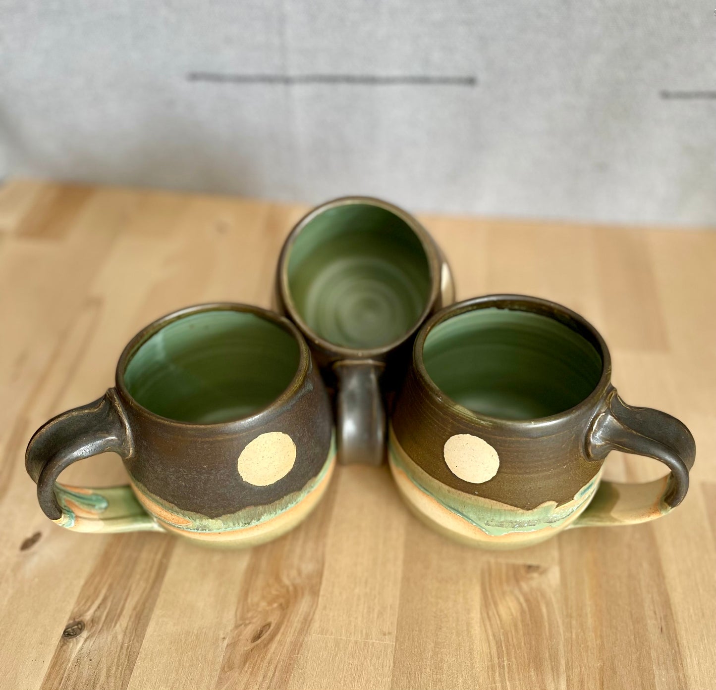 Round Full Moon Mug Artichoke