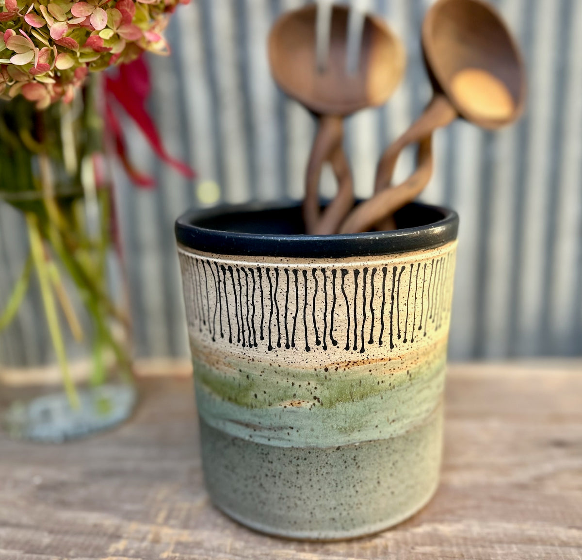 Newport Utensil Holder
