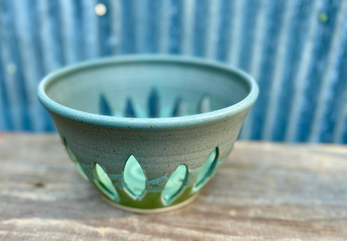 Mossy Slate Colander Bowl