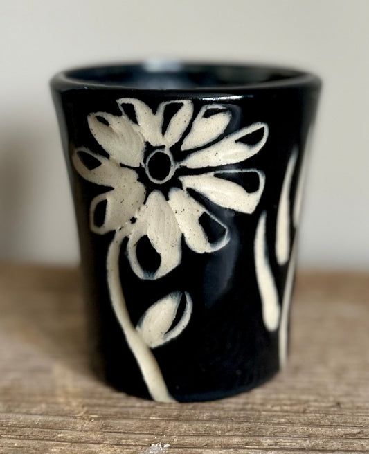 Black Flower Carved Cup