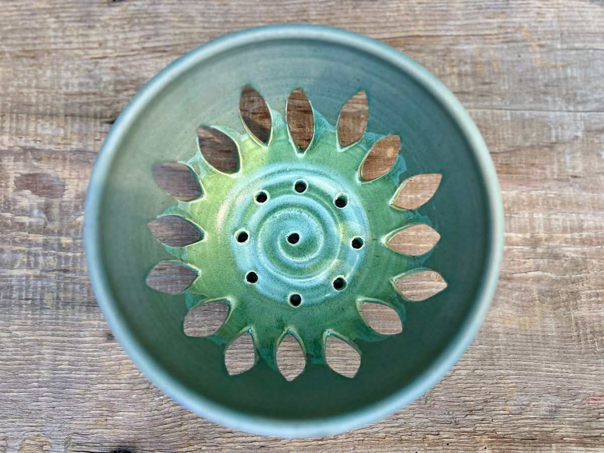 Mossy Slate Colander Bowl
