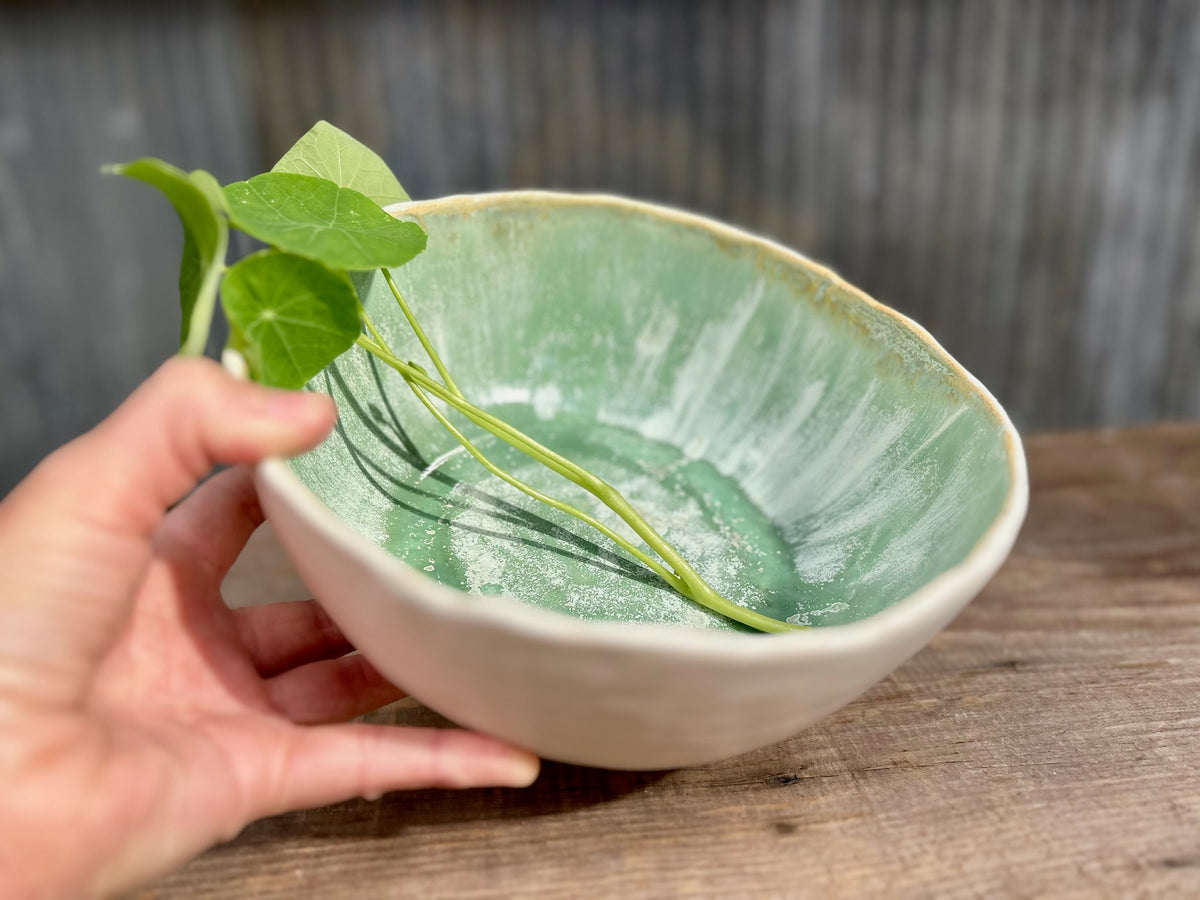 Ivy & Alabaster Serving Bowl