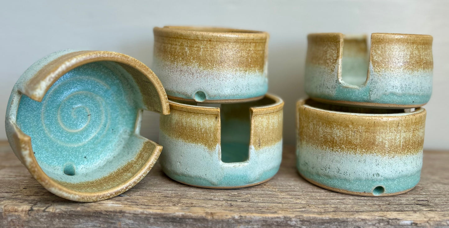 Snowy Maple Sponge Holder