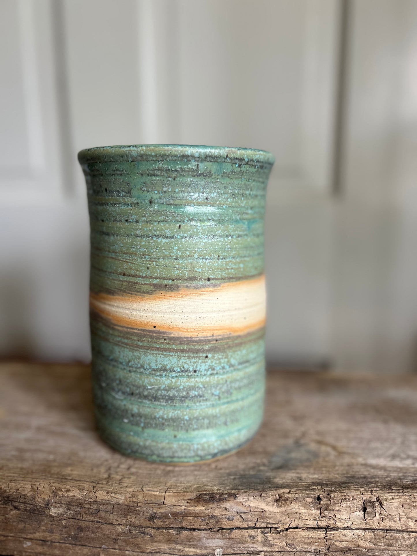 Lichen Utensil Holder